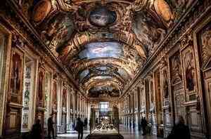 羅浮宮法國遺產之劫 失竊珠寶背後的閃亮故事