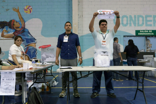 【每周財經解碼】洪都拉斯大選：反對黨領先 急欲與台灣復交