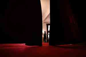 周曉輝:習和其他常委一樣 也要學全會精神