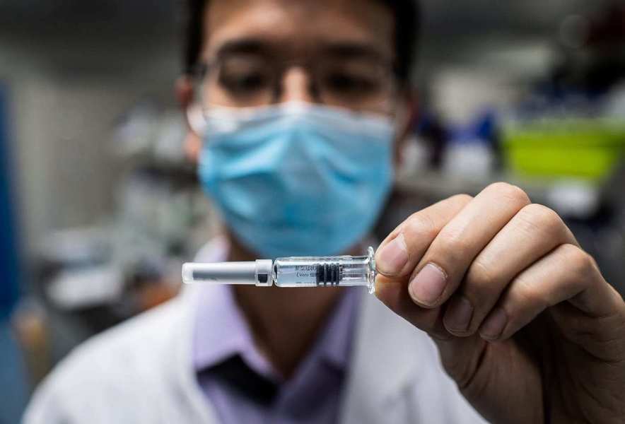 中共軍隊參與加國疫苗開發 醫生：風險大