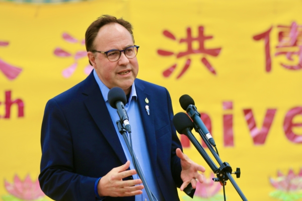 神韻重返多倫多 加國議員：必須慶祝的勝利