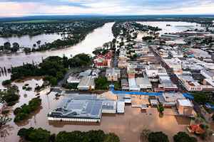 澳洲遭遇洪災 數以萬計的居民被迫撤離 至今8人死亡