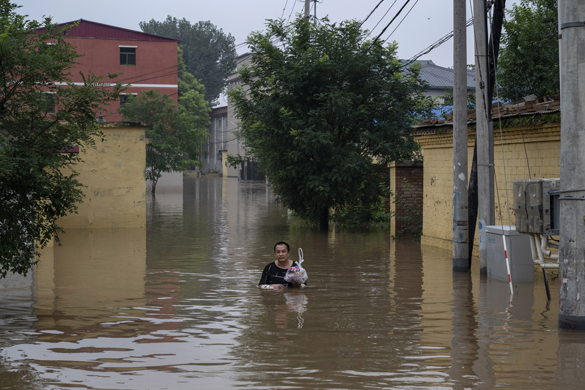 2023年8月3日，河北涿州洪災現場。（Kevin Frayer/Getty Images）