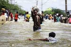 索馬里洪災釀十死 逾十萬人無家可歸