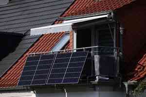 英國環保要求：新建住房必配備太陽能電池板和熱泵