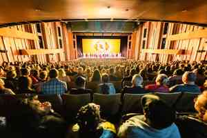 神韻侯斯頓連續爆滿 精英讚演出滋養心靈