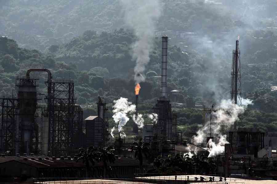 馬杜羅被捕 中委兩國「石油換貸款」 債務數字成謎