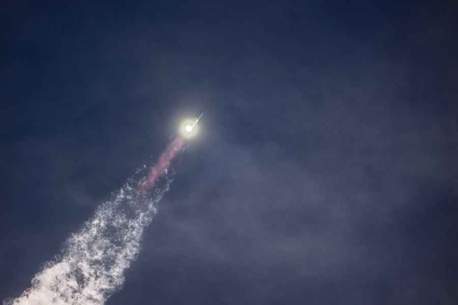 SpaceX星艦火箭第三次試飛成功 返回時失聯