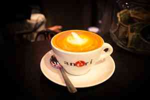 一杯咖啡賣12899元 上海天價咖啡引熱議