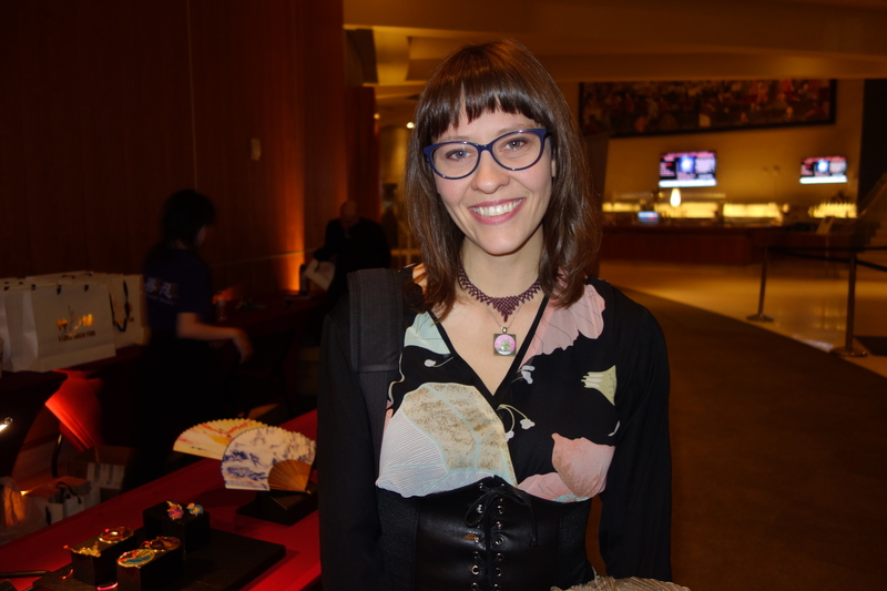 攝影師首觀神韻入迷 感佩真善忍修煉原則