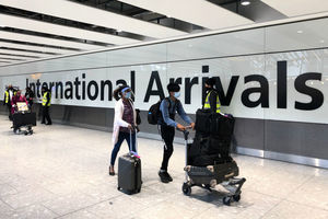 英國簡化旅行規定 國民大部份國家旅行回國不需隔離