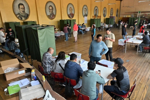 智利總統及議會選舉登場 背景資訊一覽