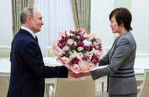 普京在克里姆林宮會晤安倍昭惠 談安倍晉三夢想