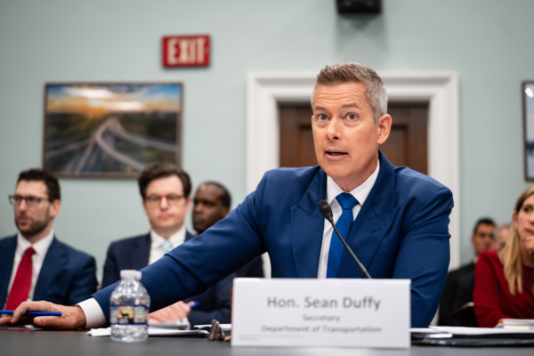 美撤銷13條墨西哥航空公司赴美航線許可