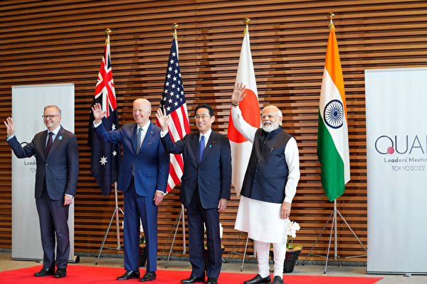 2022年5月24日，日本東京，四國領袖出席四方安全對話（QUAD）會議，由左至右：澳洲總理安東尼‧阿爾巴內塞（Anthony Albanese）、美國總統拜登、日本首相岸田文雄及印度總理納倫德拉‧莫迪（Narendra Modi）。（Zhang Xiaoyou – Pool/Getty Images）