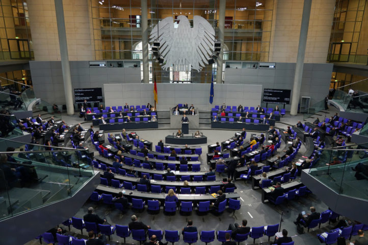 分析：德國會決議警告北京 意味對華政策轉彎