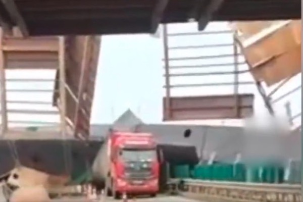 廣東中山一在建高架橋坍塌 網民：豆腐渣工程（有片）