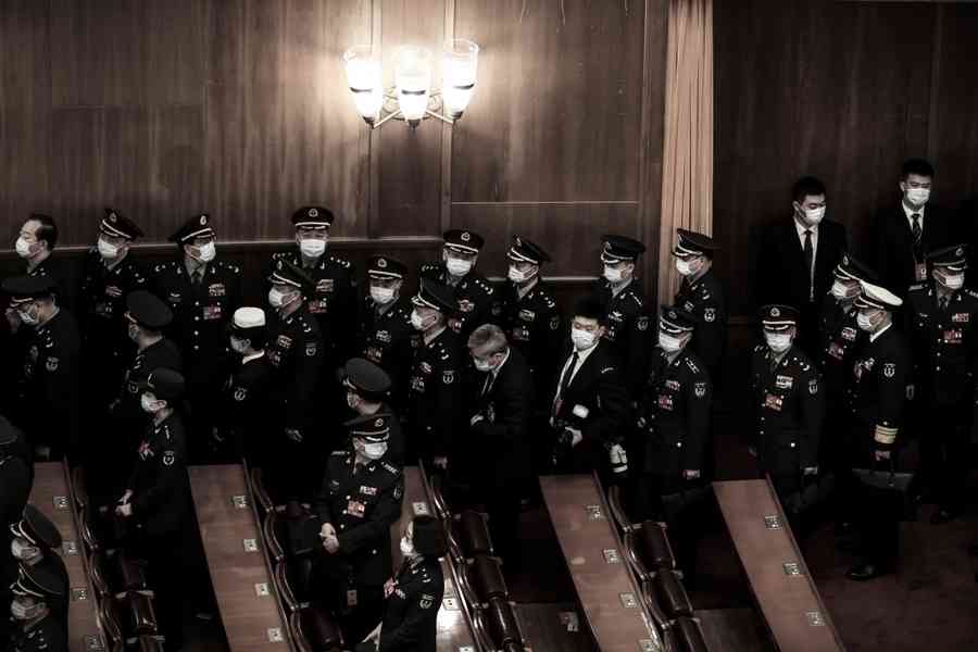 岳山：內鬥激烈 兩任北京軍區司令被抄家？