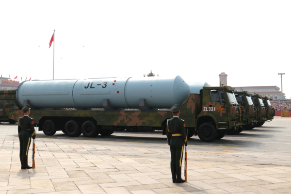 沈舟：點評北京閱兵的「新」武器和仿製品