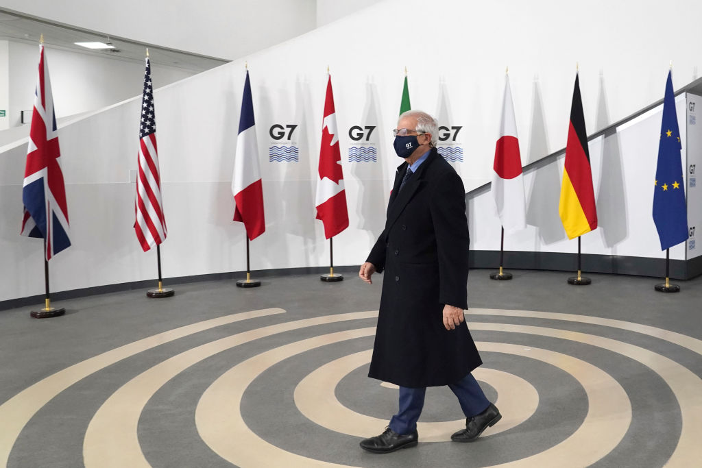歐盟外交與安全政策高級代表何塞普‧博雷利12月13日表示，歐盟在對俄制裁上團結一致。圖為2021年12月12日，博雷利在英國利物浦參加七國集團（G7）外長會議。（Jon Super-WPA Pool/Getty Images）
