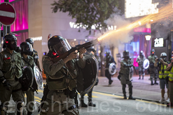 香港變相戒嚴 警逐區搜捕 無差別驅散