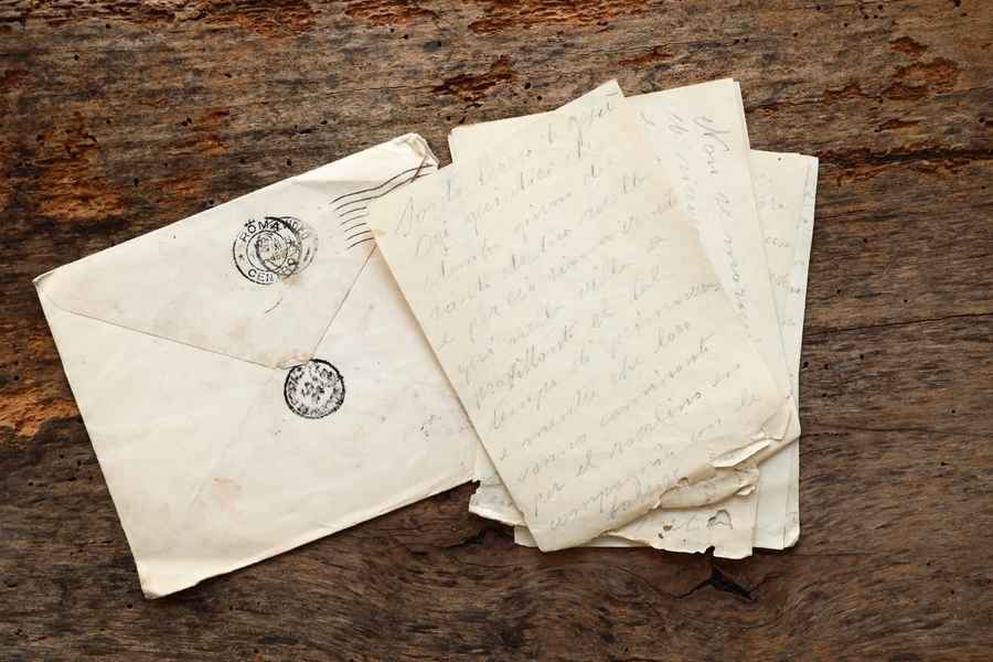 英國男子收到100多年前的信件 原因不明