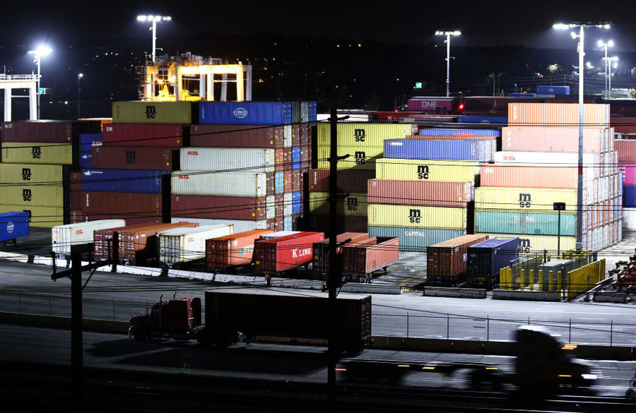 拜登政府公布美國港口升級計劃 緩解供應鏈危機