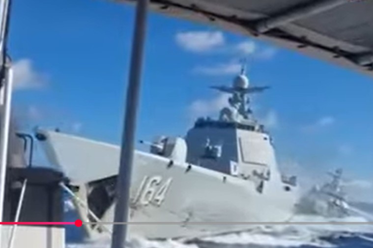 沈舟：南海撞船事件暴露中共海軍多少窘境