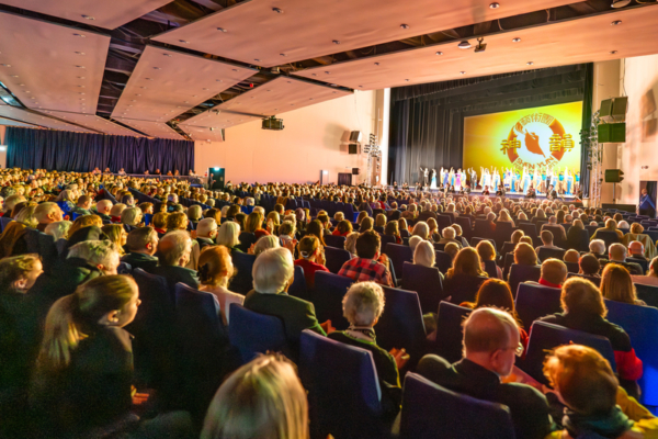 神韻英國格拉斯哥五場爆滿落幕 觀眾讚正面能量