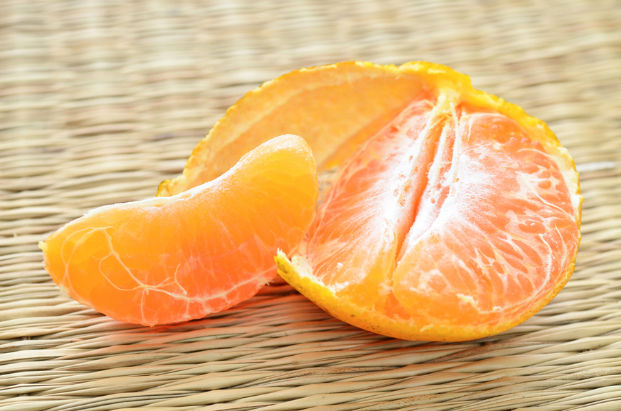 大陸多地現「染色橘子」 有化工製劑怪氣味