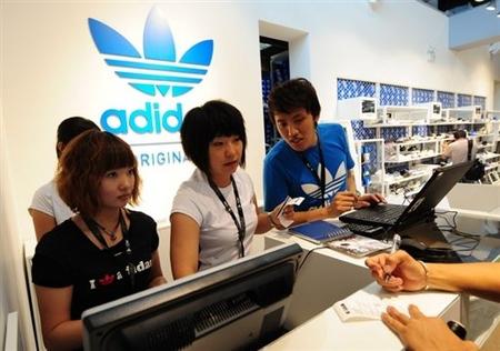 華南首家全球最高級旗艦店 Adidas深圳店關門