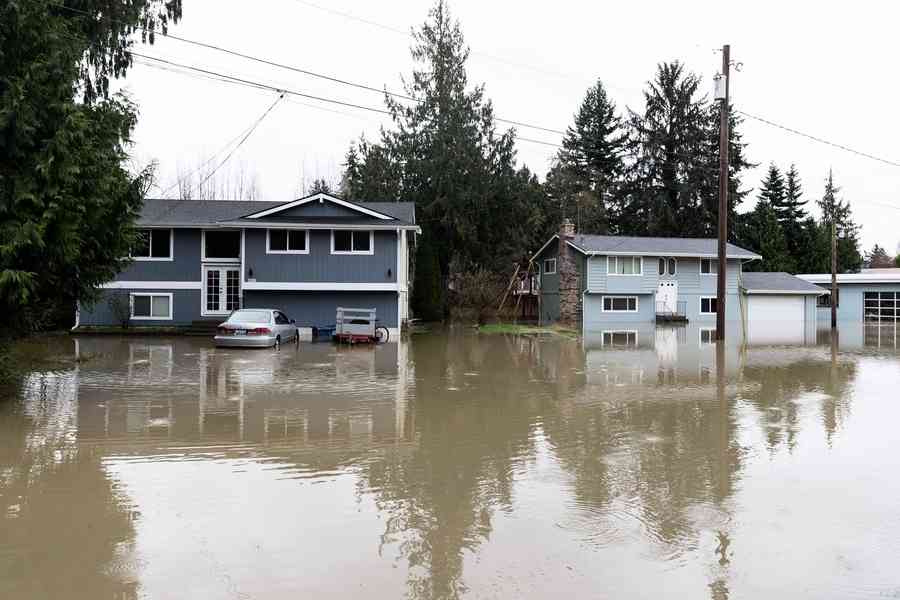 美國華盛頓州遭遇嚴重洪災 國民兵參與救援（多圖）