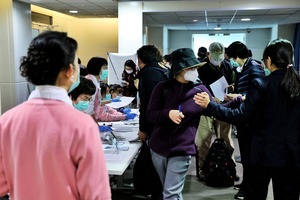 台灣居家隔離檢疫 最多可領1.4萬元補助