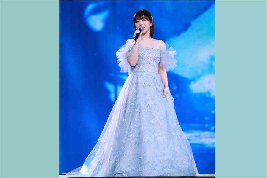 楊紫主演新劇片酬曝光 主動降價仍超過胡歌