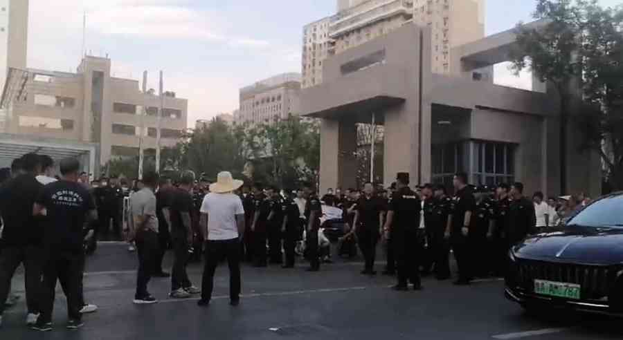 河南數百電訊承包商維權 抗議霸王條款