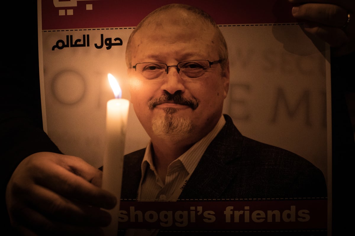 美國財政部2018年11月15日宣佈，制裁17名涉嫌共謀殺害沙特記者卡舒吉（如圖）的沙特人，這是特朗普政府對這宗事件的首個具體行動。（Chris McGrath/Getty Images）