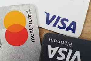 大陸信用卡用戶兩百元未還 被銀行收百元利息