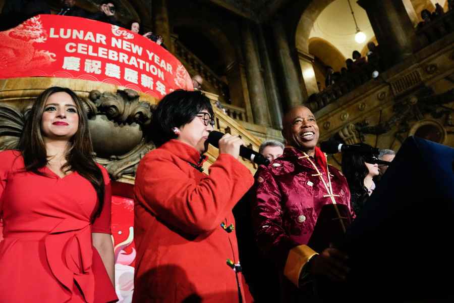 紐約市長慶中國年 亞裔主任鄭祺蓉成了「隱形人」