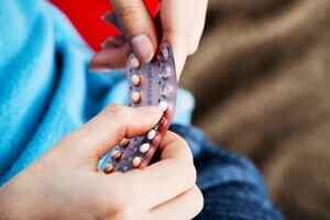 用荷爾蒙避孕藥 女性患抑鬱症風險或增近一倍