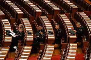 張又俠落馬 軍報文章「缺後勁」 引嘲諷