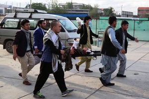 阿富汗爆炸致30死52傷 受害者多是女學生