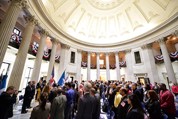 移民局取消紐約上州12月入籍儀式 美國議員關注