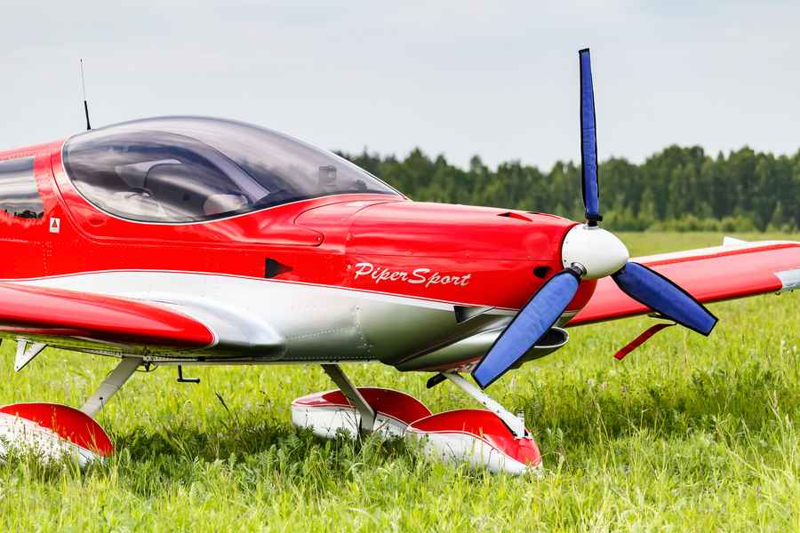 航空愛好者從零開始3年打造自己的特技飛機
