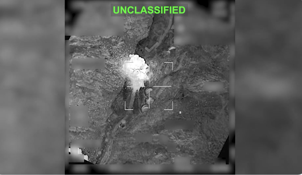 美軍打擊伊朗境內縱深軍事目標 影片曝光