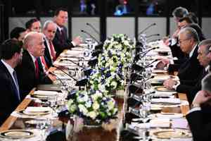 楊威：中亞五國向美國靠攏 中共又失算