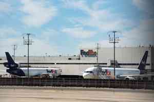 FedEx起訴美國政府 尋求退還IEEPA關稅