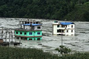 尼泊爾洪水25人失蹤 11死含兩中國工人