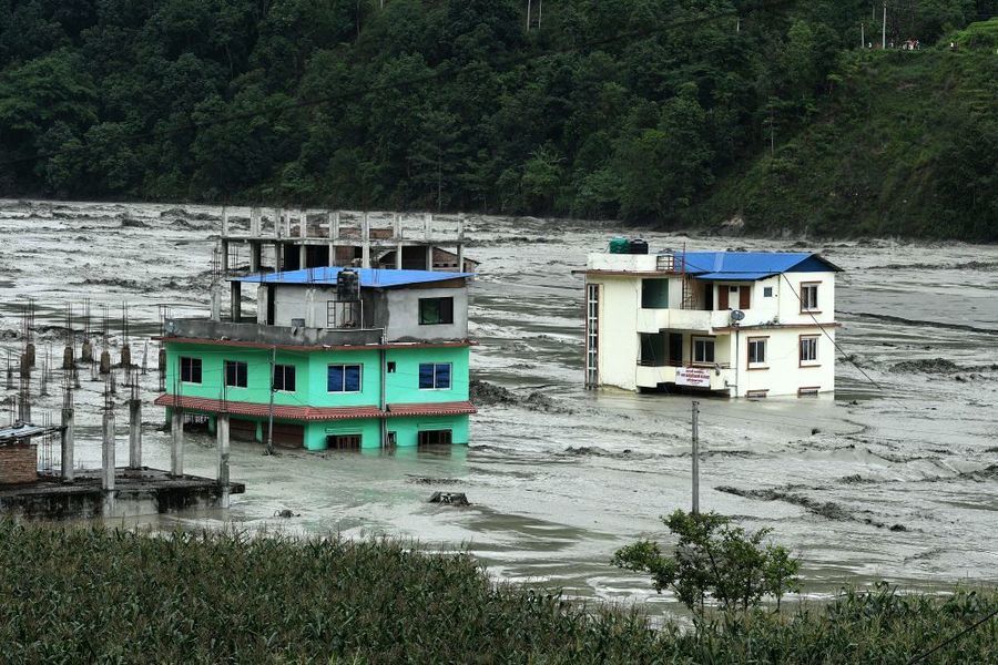 尼泊爾洪水25人失蹤 11死含兩中國工人