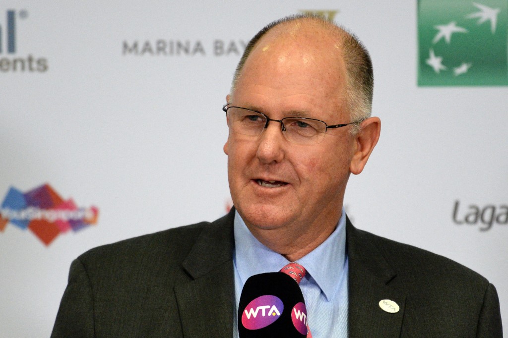 圖為女子網球協會（WTA）行政總裁西蒙（Steve Simon）資料照。（Roslan Rahman/AFP）