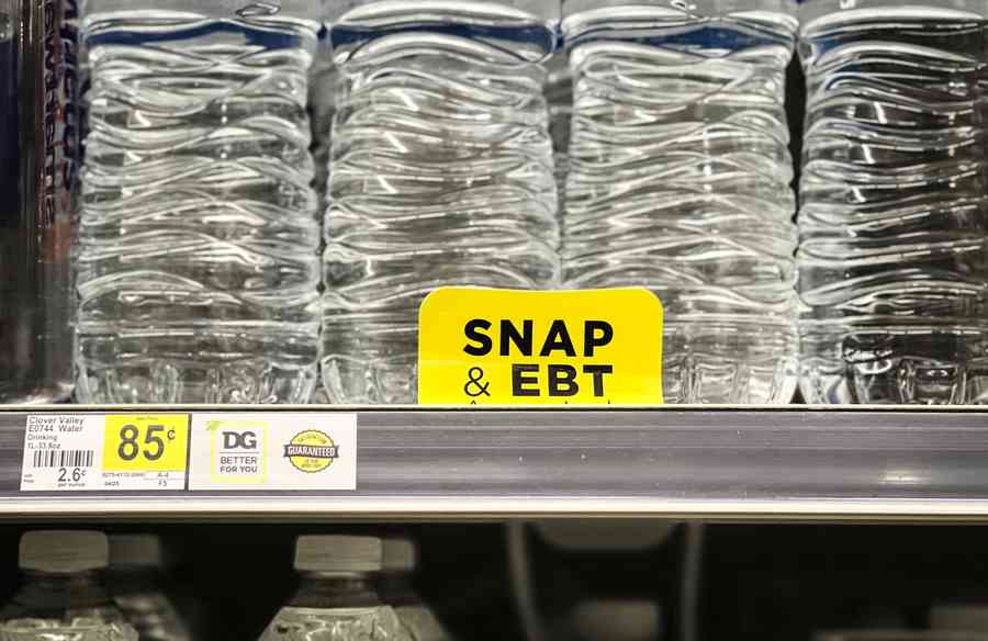 特朗普政府阻全額發放糧食券 提補充材料說明